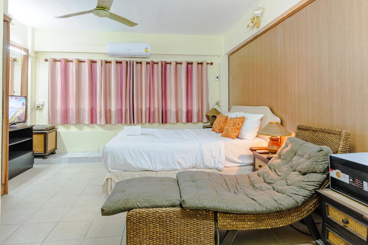 High5 Guesthouse Pattaya Exterior foto